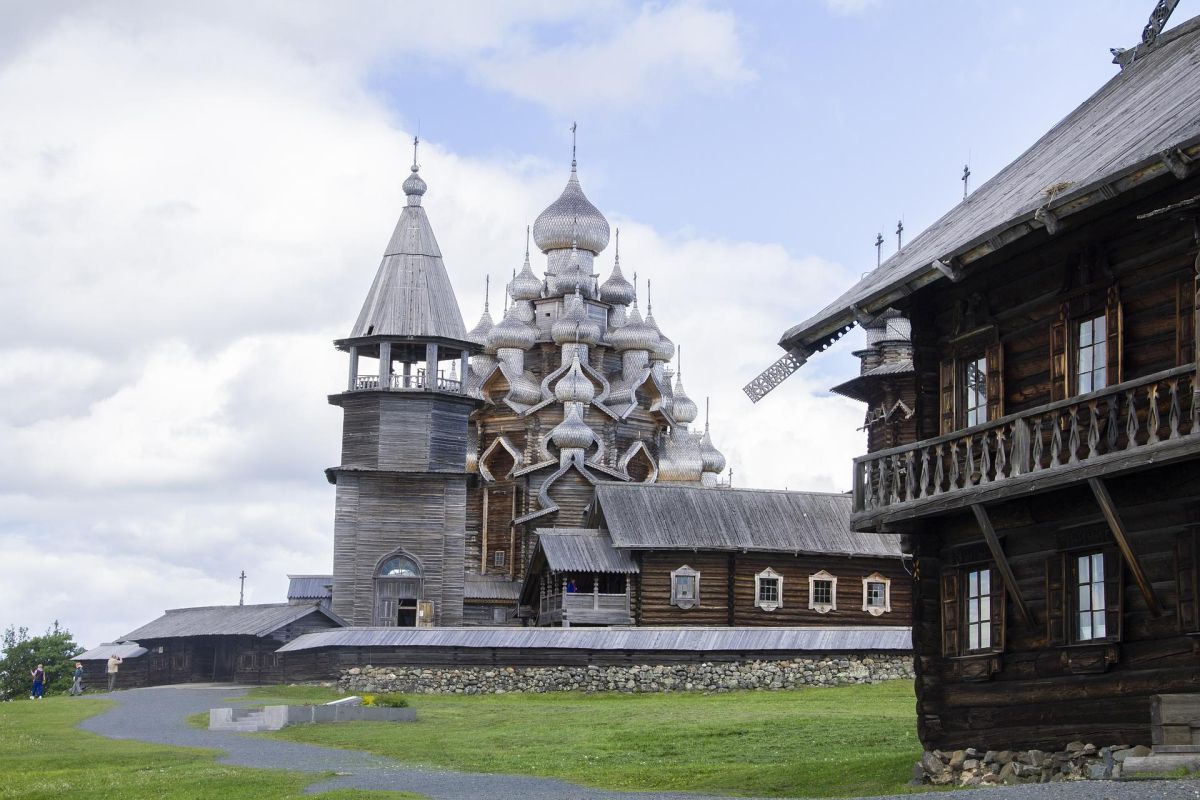 На остров Кижи через Заонежье (экскурсия)