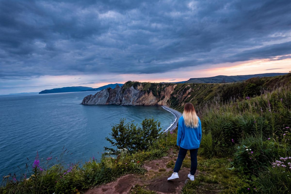 Джип-прогулка по Ольскому побережью Охотского моря в Магадане