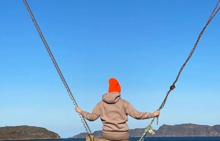 Териберка: морская прогулка в поиске китов