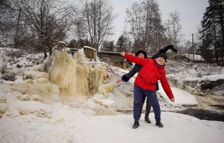 Снежное Сафари: Сокровища Карелии и Водопады Ладоги