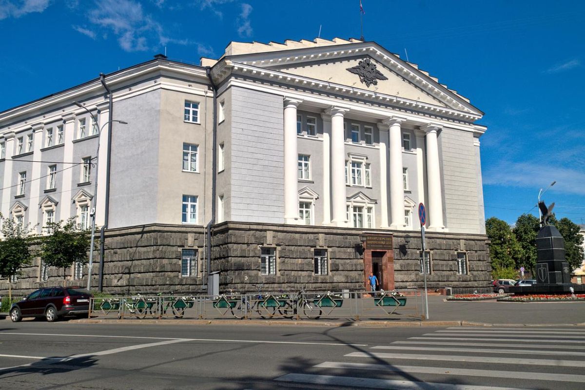 Обзорная экскурсия по Петрозаводску (Карелия)