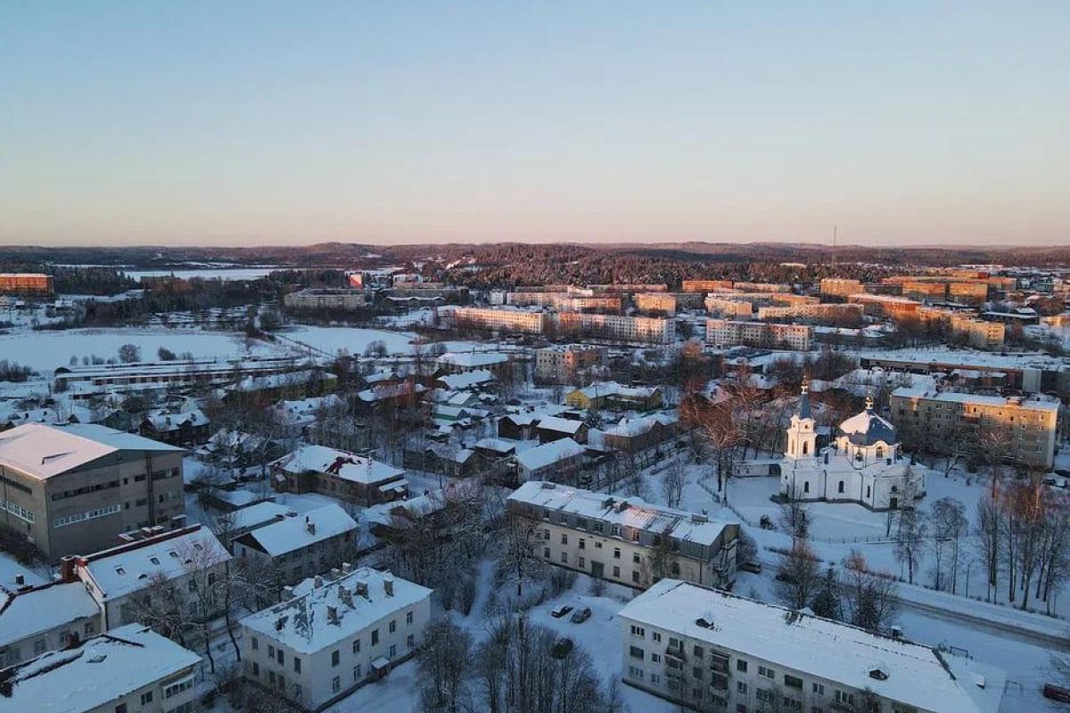 Новый Год в эко-Карелии за 3 дня: Дед Мороз Джухани, мраморный каньон Рускеала, долина водопадов и природный зоопарк!