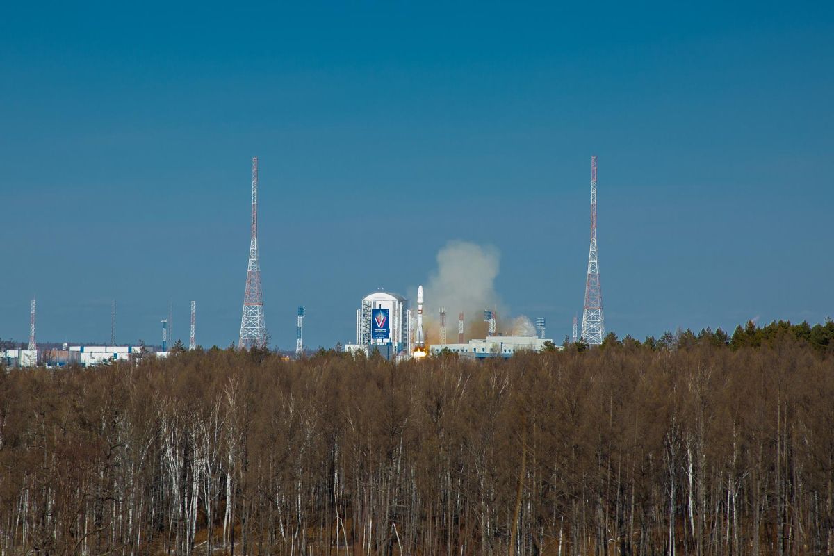 Пуск РКН с космодрома Восточный
