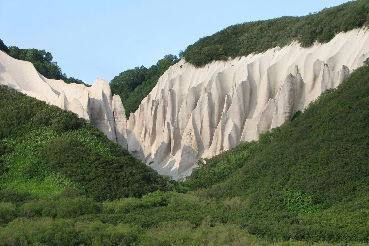Курильское озеро, кальдера вулкана Ксудач и Ходутка (на вертолете)