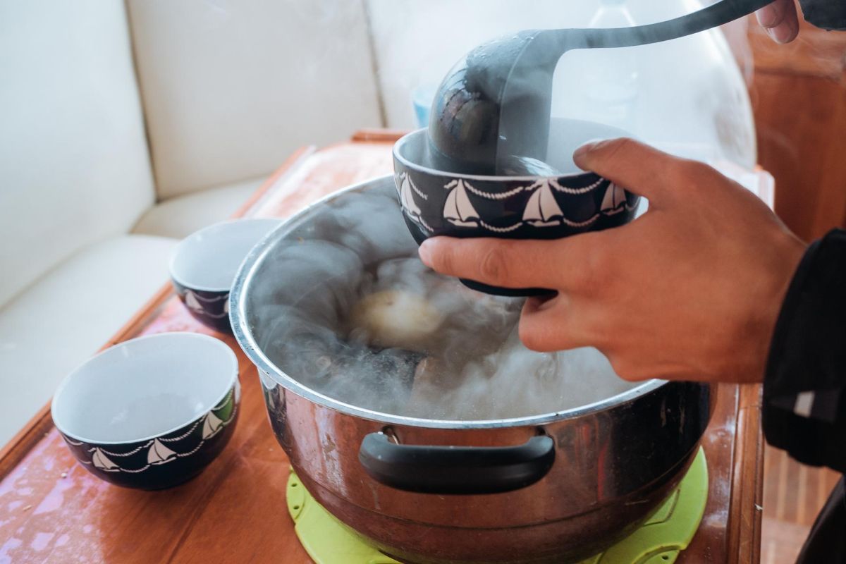 Морская прогулка к острову Старичков