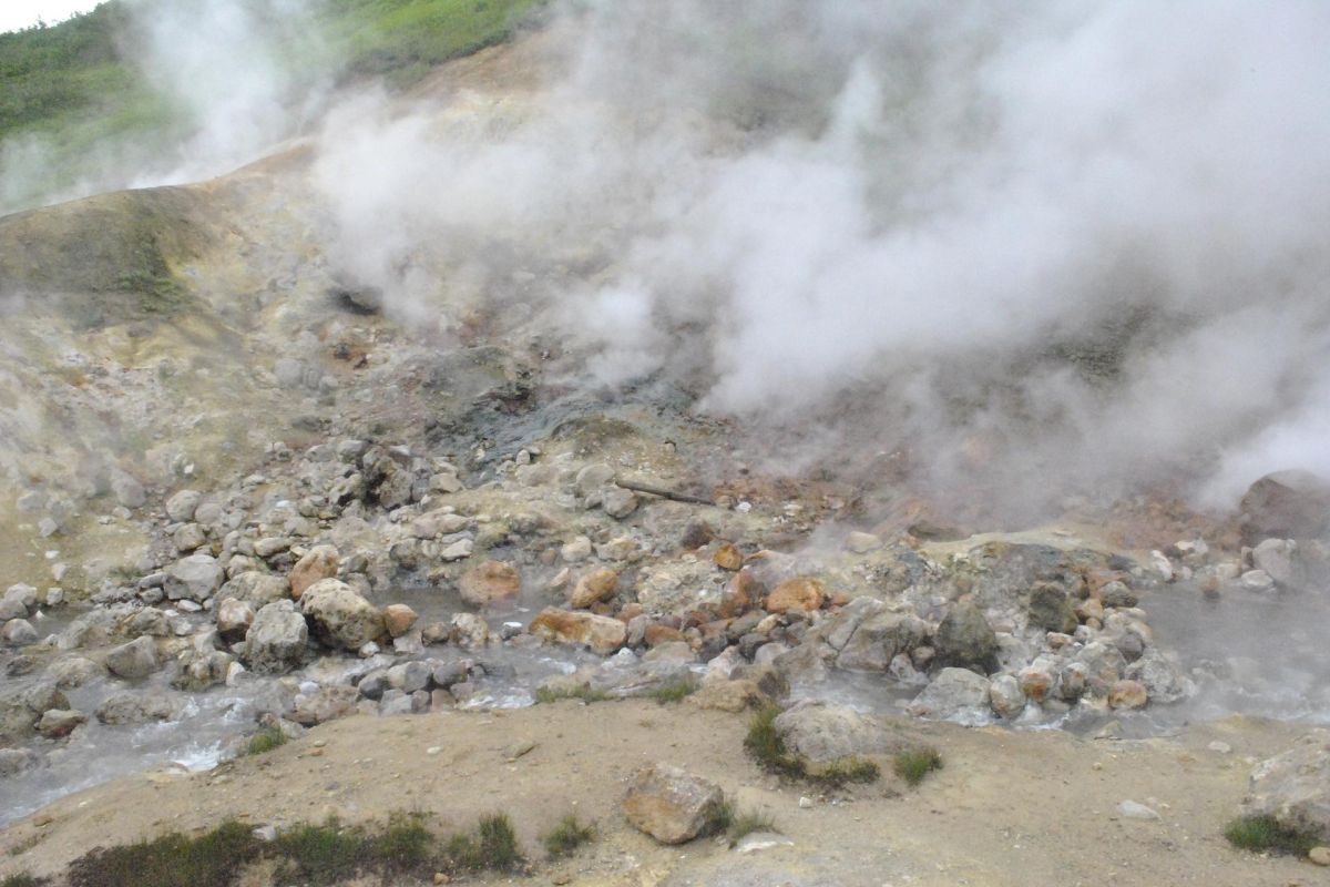 Дачные термальные источники (Мини долина гейзеров), джип-тур индивидуально