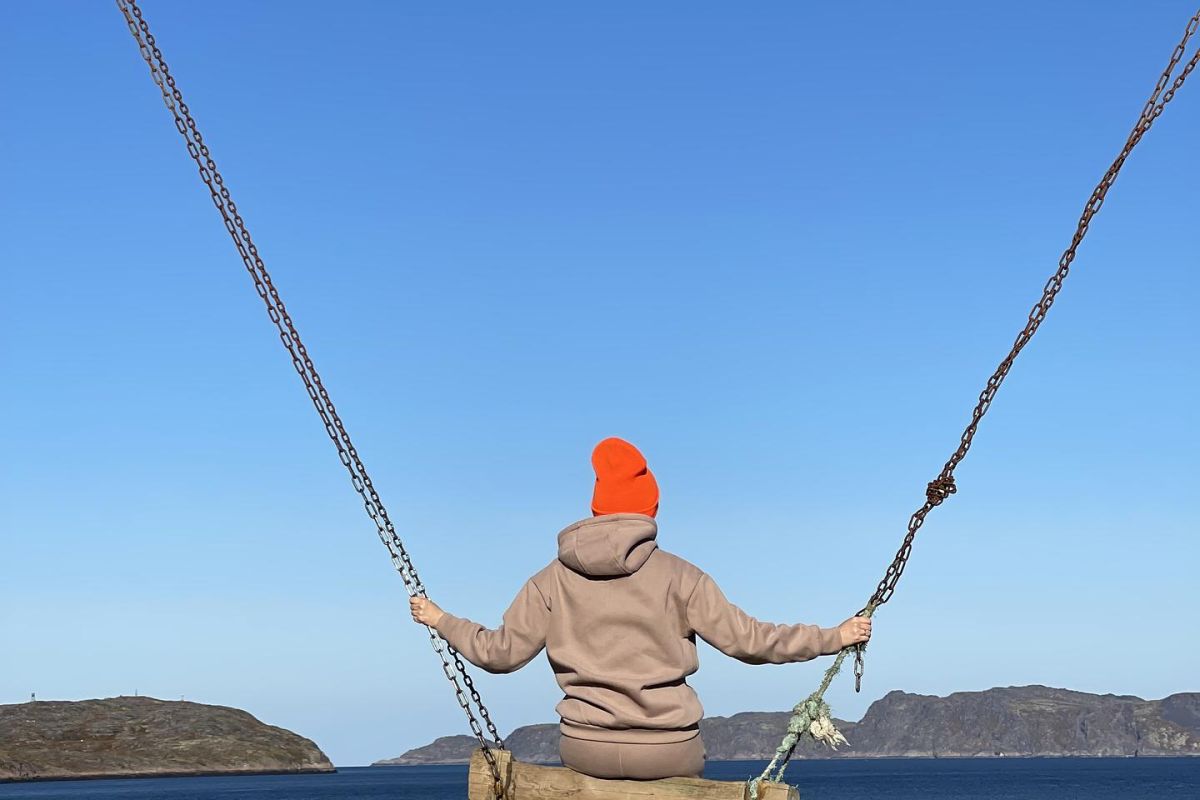 Край стихий: Киты. Океан. Горы. Водопады