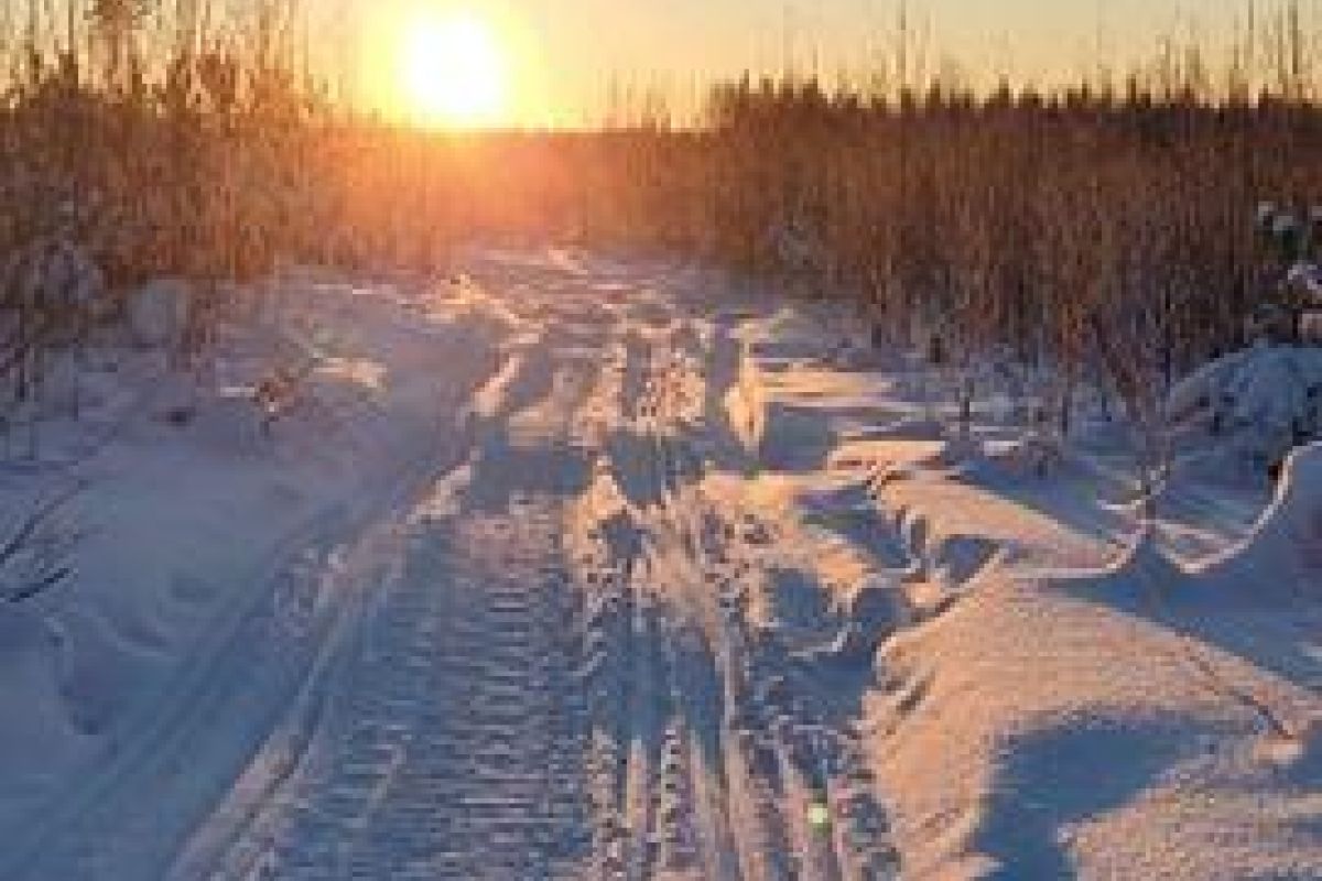 По озерам Карелии на снегоходах (6 часов)