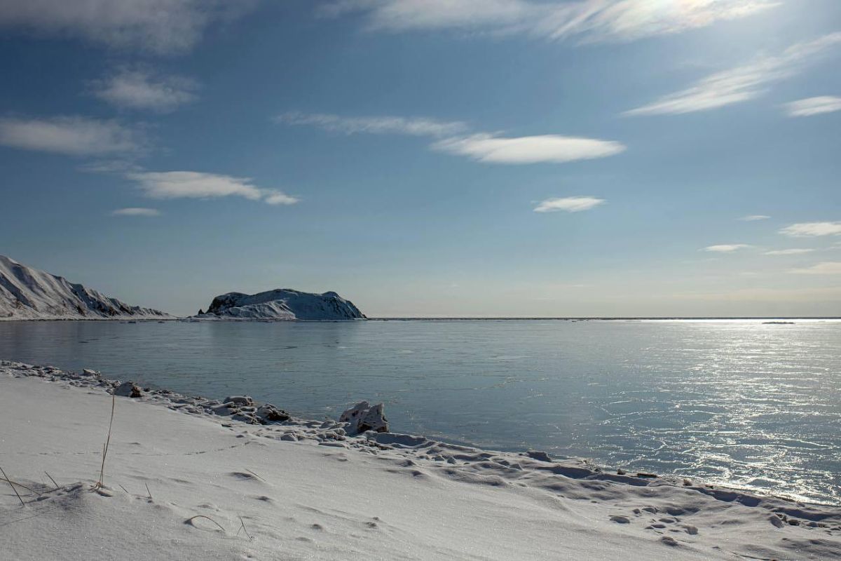 На снегоходах к мысу Евстафия (Сахалин)