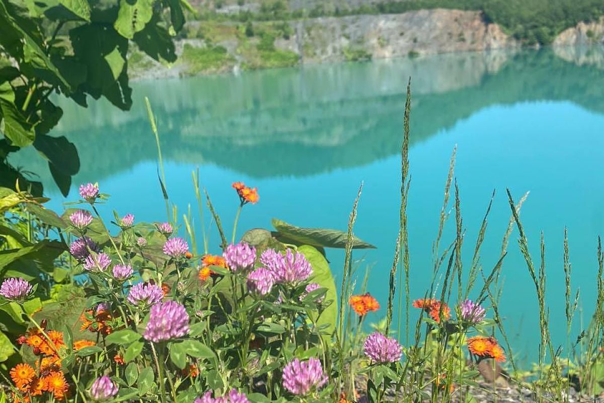 Мыс Евстафия и Голубые озера (Сахалин)