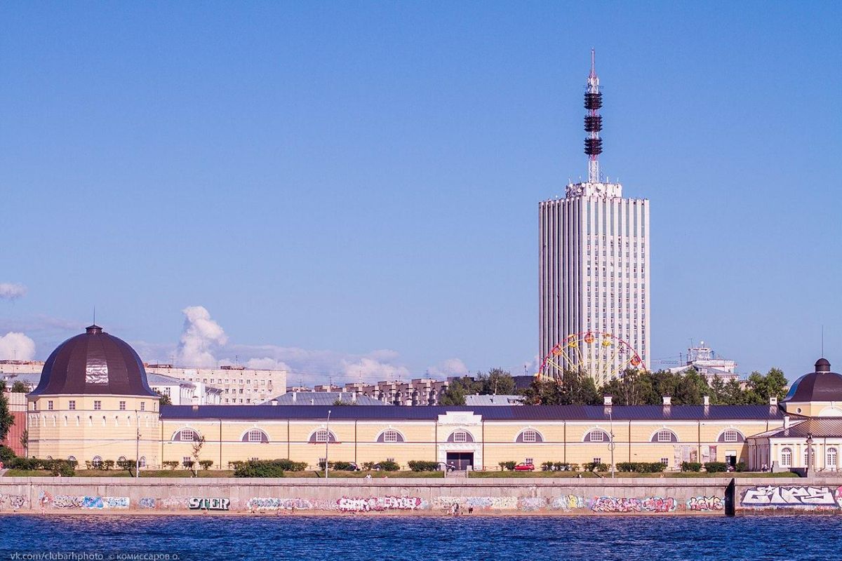 Музыкальный рейс на пароходе-колеснике "Н.В.Гоголь"