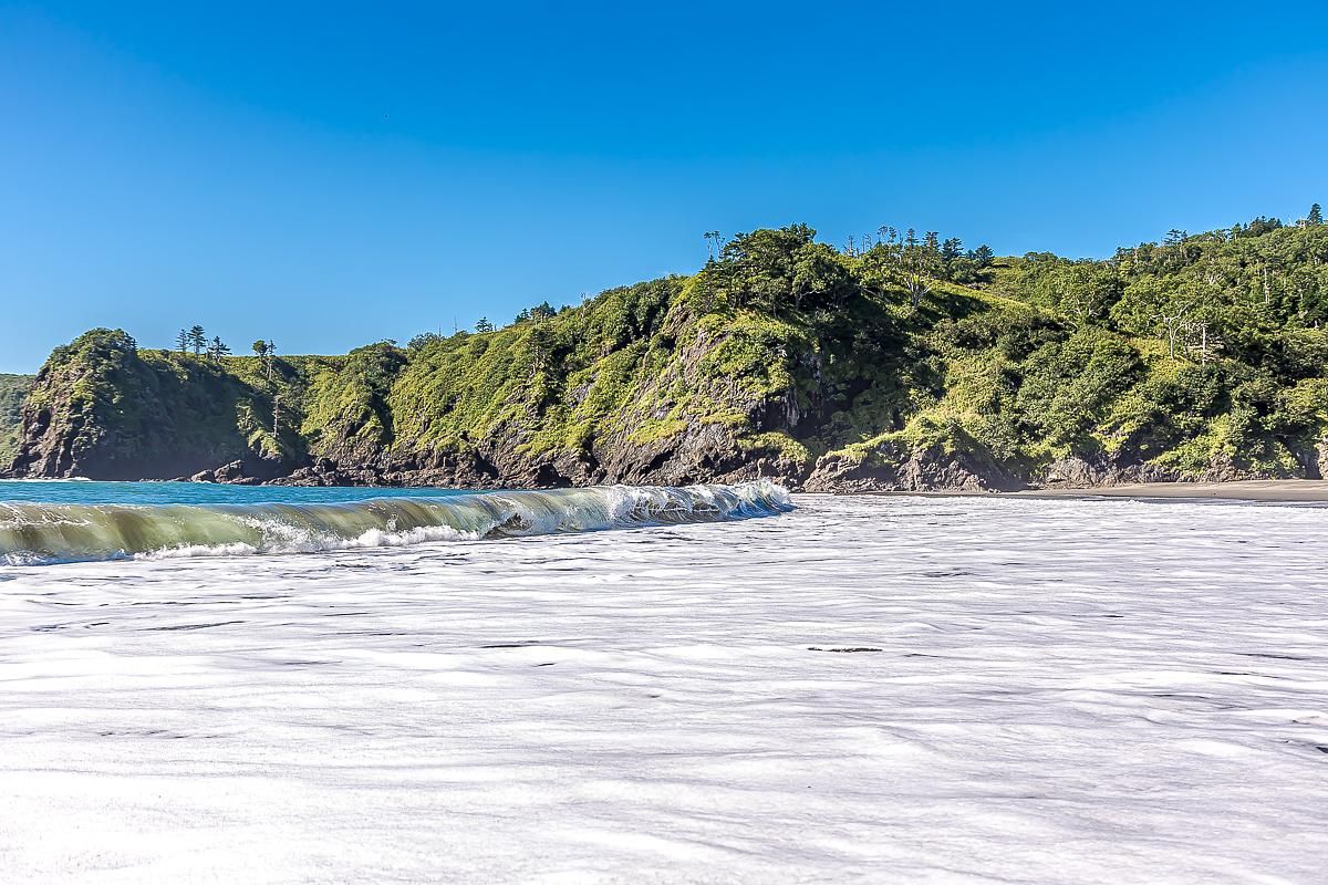 Весь Шикотан