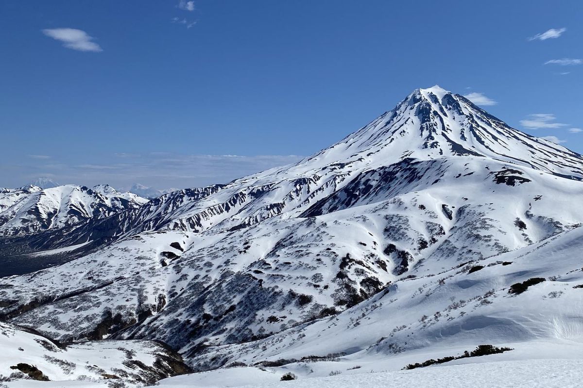 Треккинг на Вилючинский водопад (Камчатка, экскурсия)