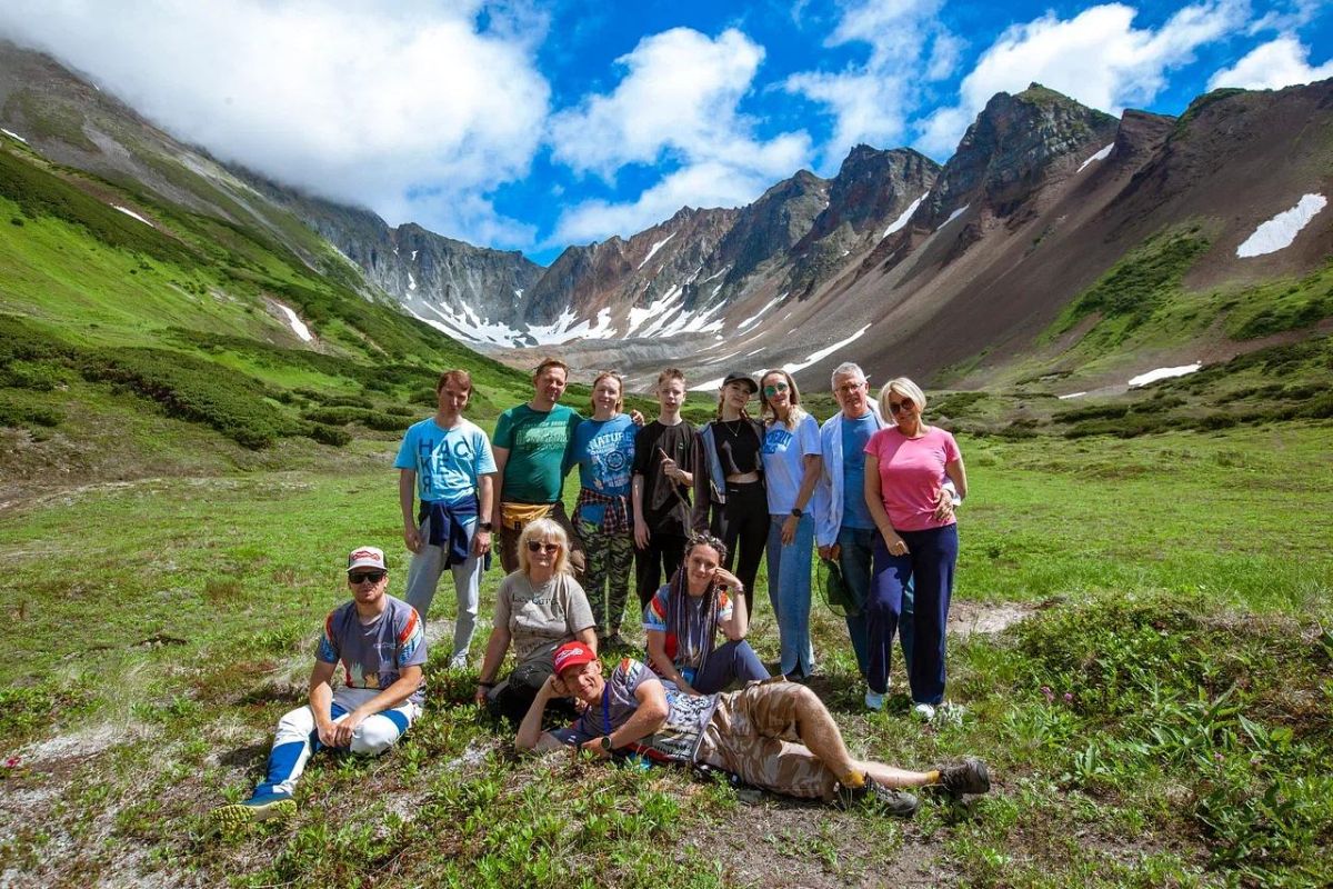 Прогулка к горному массиву Вачкажец (Камчатка, экскурсия на вахтовке)