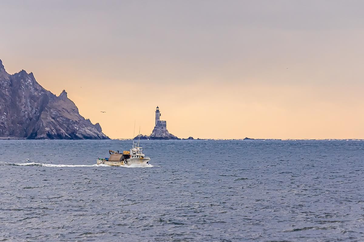 Весь Шикотан