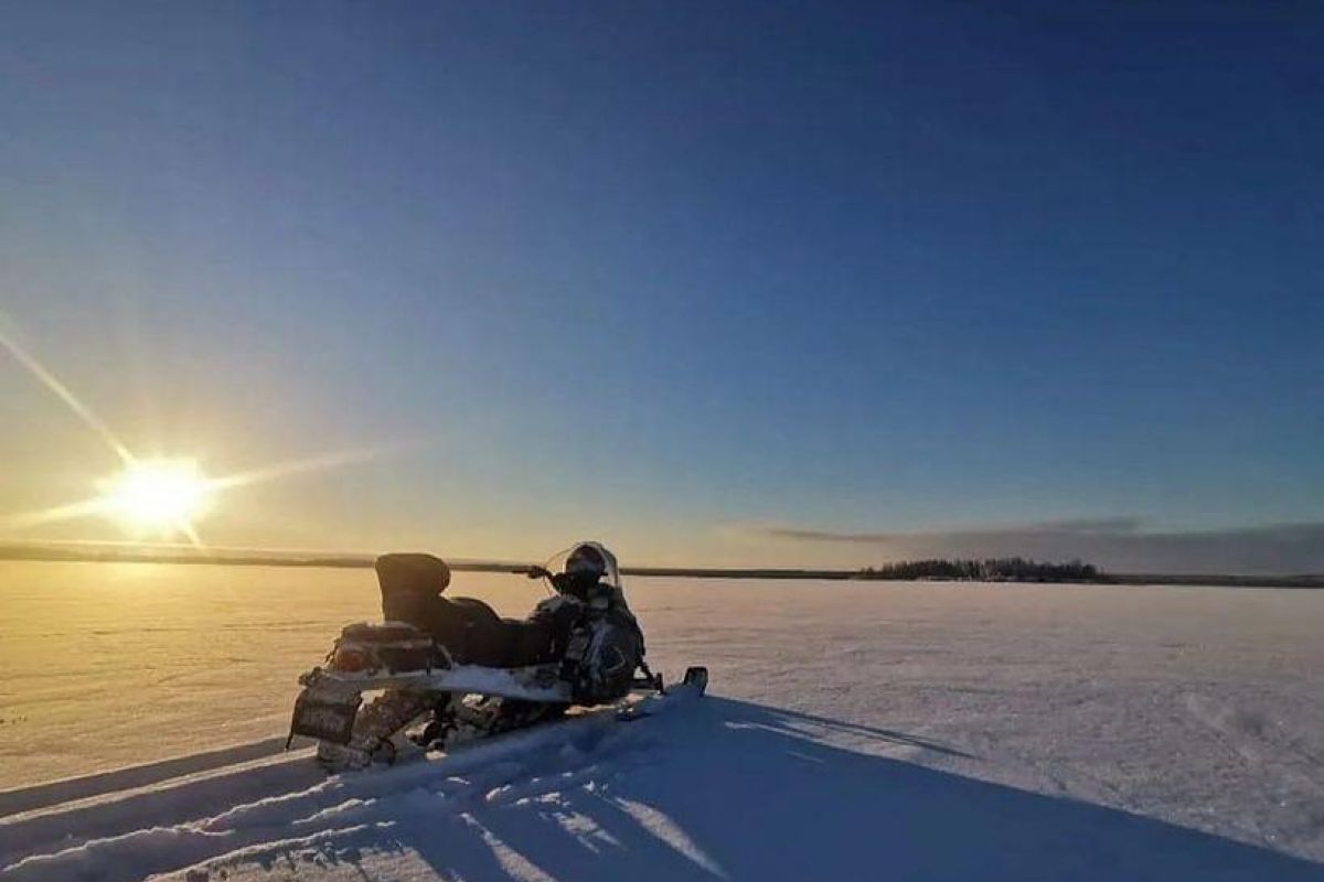 По озерам Карелии на снегоходах (6 часов)