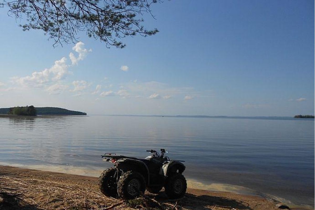 По озерам Карелии на квадроциклах