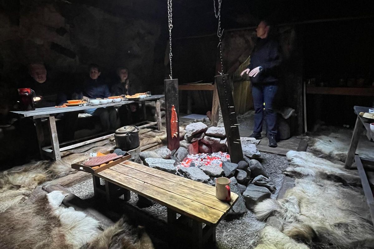 Джип-тур в «Малую Долину Гейзеров» и к водопаду Спокойный +Гастрономическая экскурсия