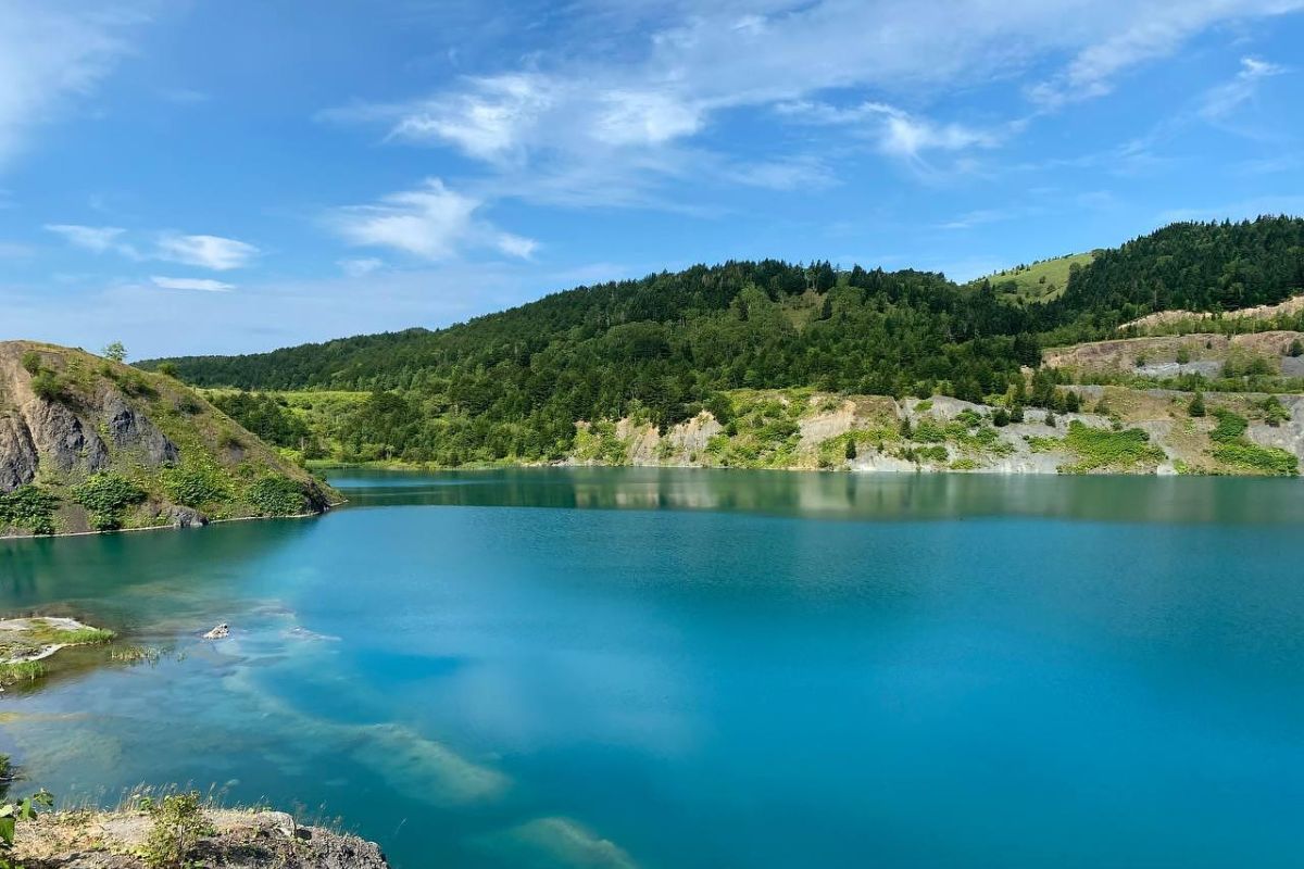 Мыс Евстафия и Голубые озера (Сахалин)