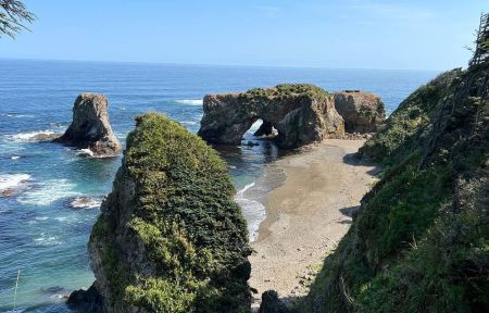 Мыс Великан. Мыс Птичий (Сахалин)