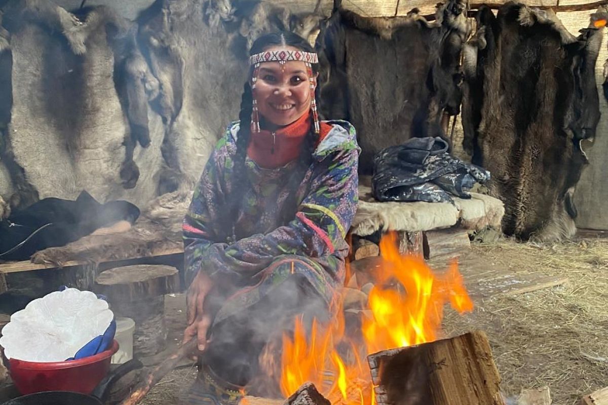 Экскурсия с катание на собачьих упряжках и горячим источником – Камчатка