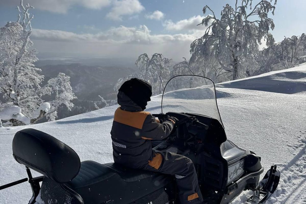 Прогулка на снегоходах «Мицульский хребет» (Сахалин)