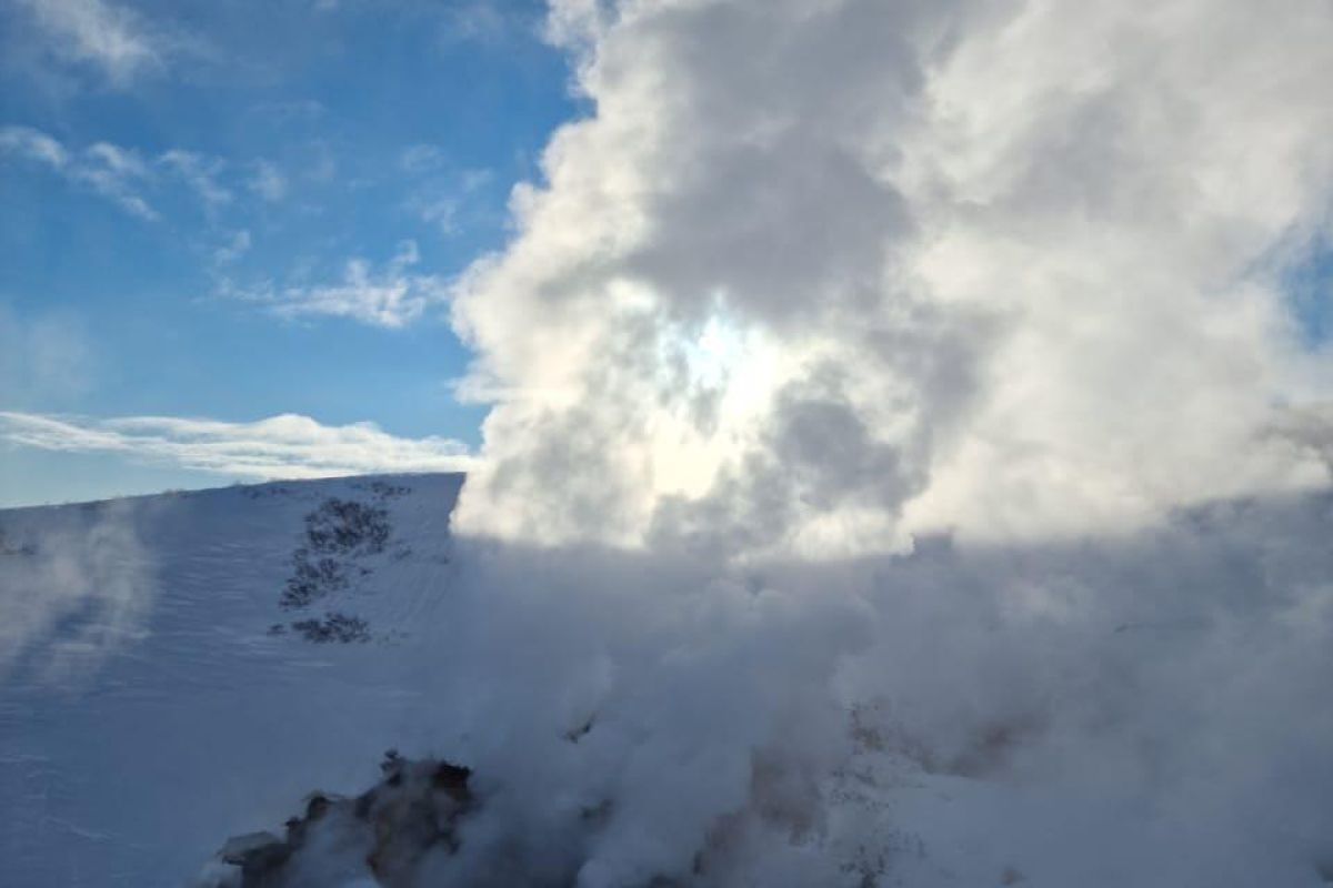 Джип-тур на вездеходах «Вилючинский перевал, Дачные источники («Мини Долина гейзеров»), каньон Опасный»