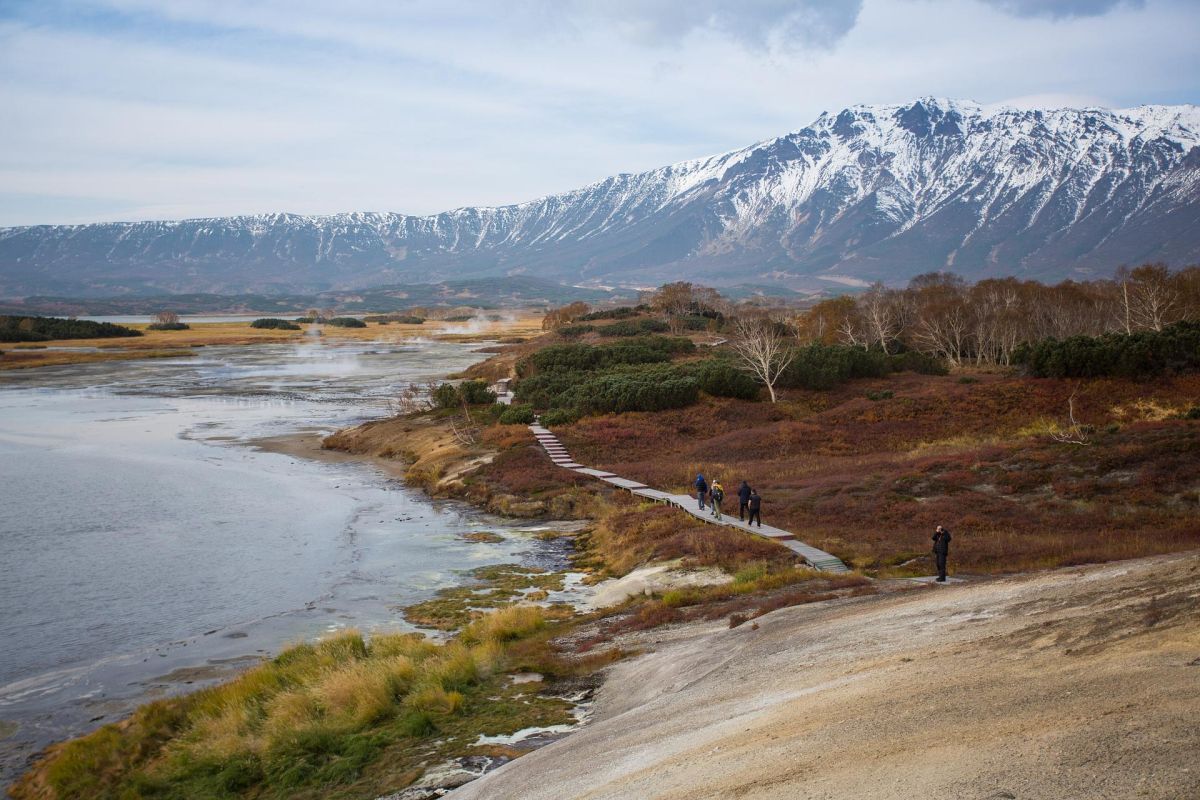 Вдыхай лето. Летний тур на Камчатку с PEAK 3'456