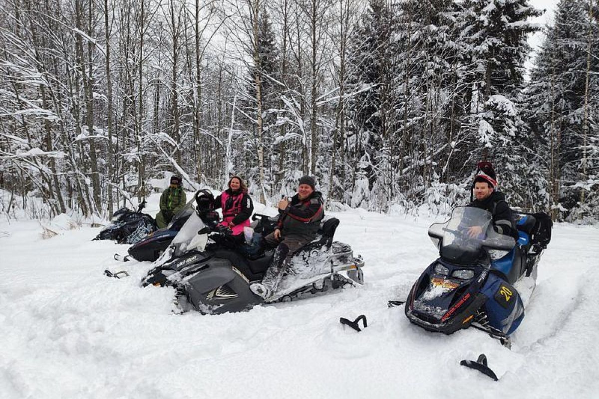 Снегоходный вираж в Карелии (экскурсия)
