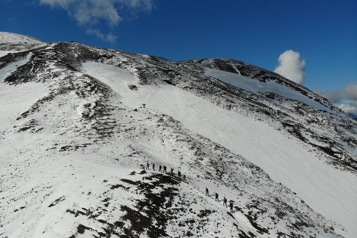 Вулкан Горелый, джип-тур, восхождение индивидуально