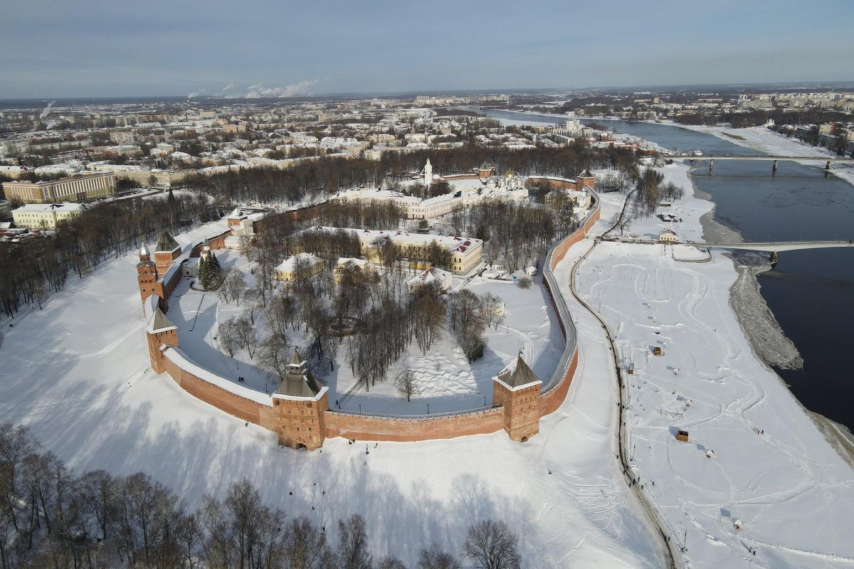 Новый Год по-новгородски: блистательная программа в Амакс Отеле