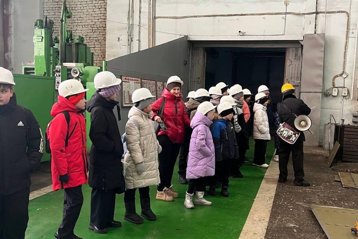 Экскурсия на Судостроительный завод в Приамурье