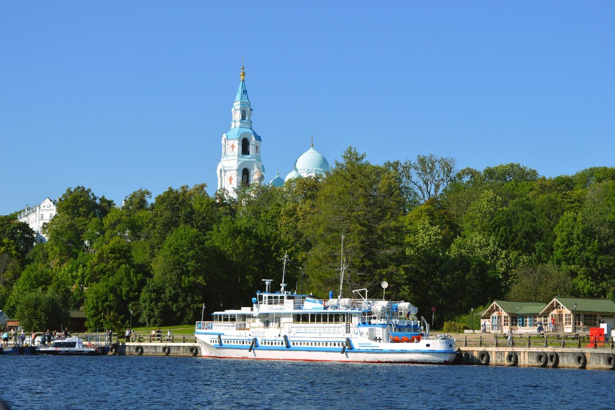 Священный Валаам – «Остров души» и Ладожские шхеры – экскурсия