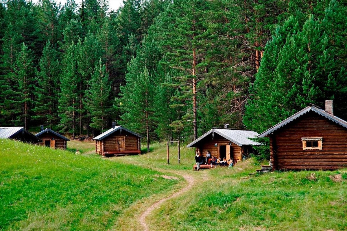 Тур для школьников «Выходные в лесной избушке»