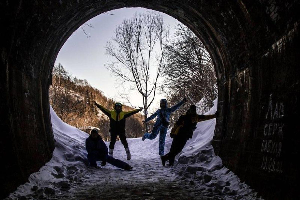 Прогулка на снегоходах «Мицульский хребет» (Сахалин)