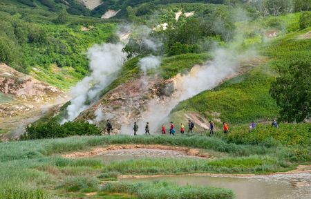 Вертолетная экскурсия в Долину гейзеров (Кроноцкий заповедник)
