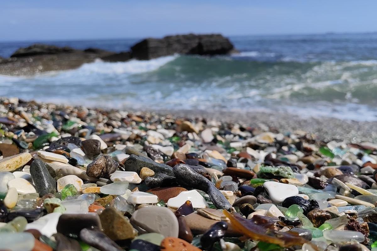Пляжи Шамора и Стекляшка