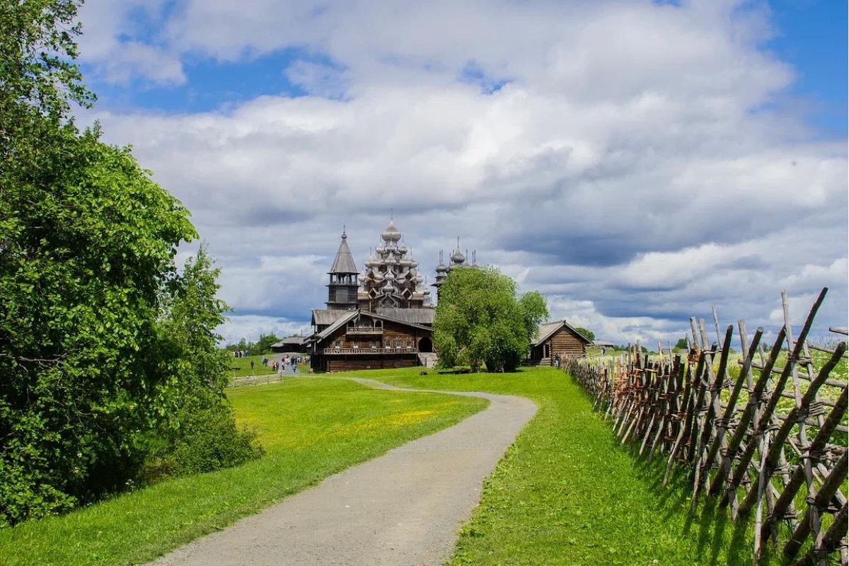 Краски Севера. Кижи – Рускеала