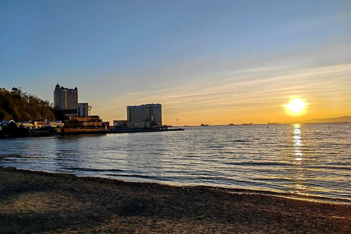 Лотосы и море – Приморье