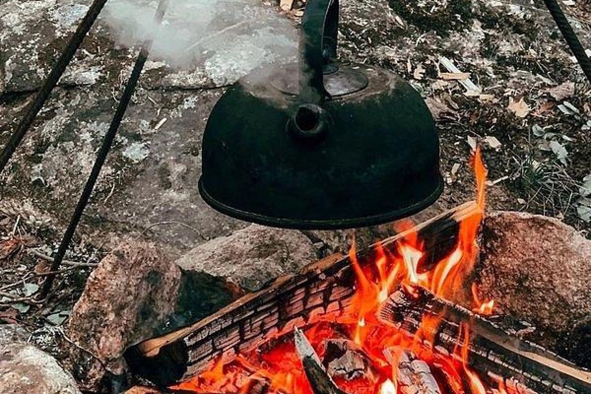 На рыбалку на квадроциклах на лесном озере Карелии
