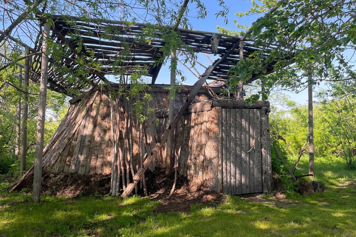 Джип-тур в «Малую Долину Гейзеров» и к водопаду Спокойный +Гастрономическая экскурсия