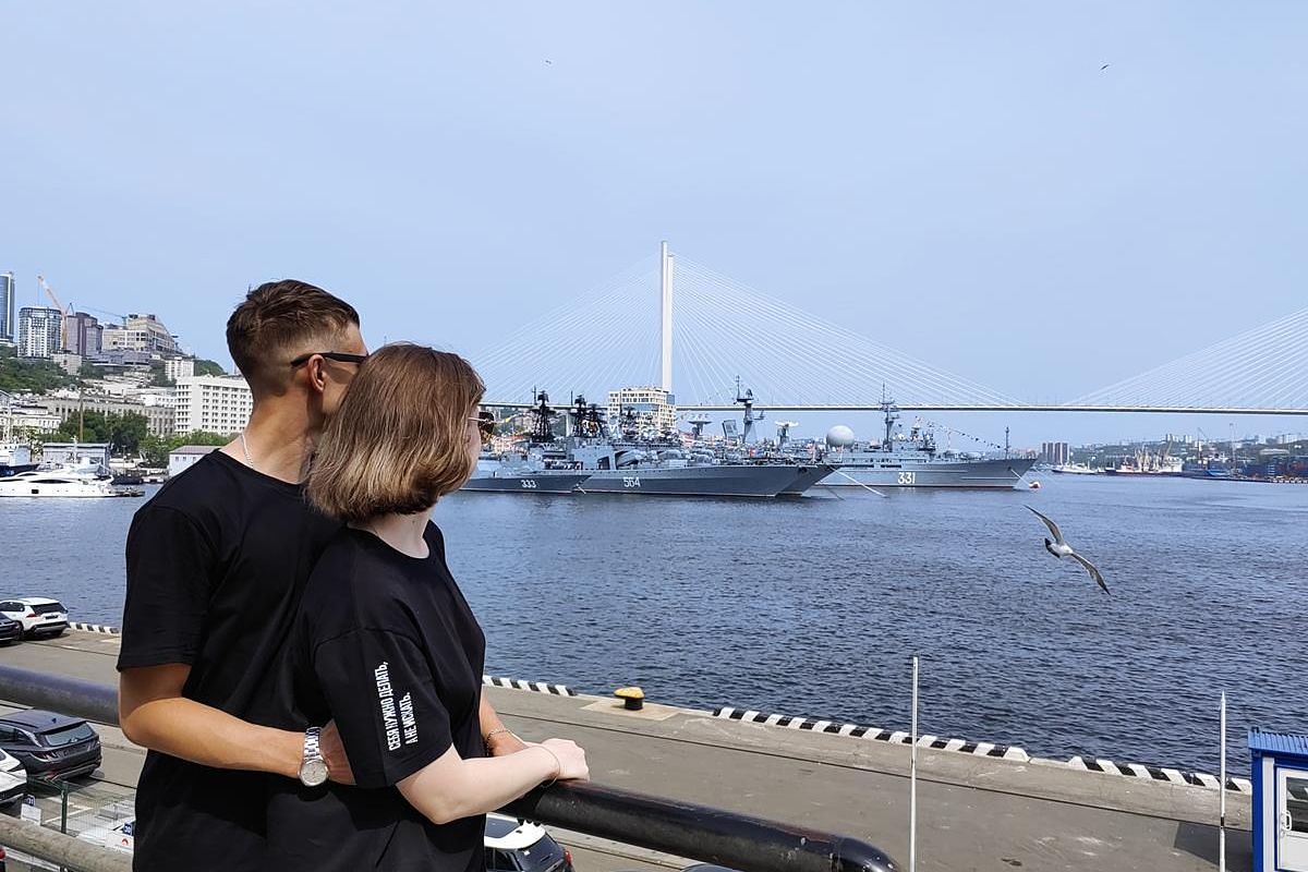 Лотосы и море – Приморье