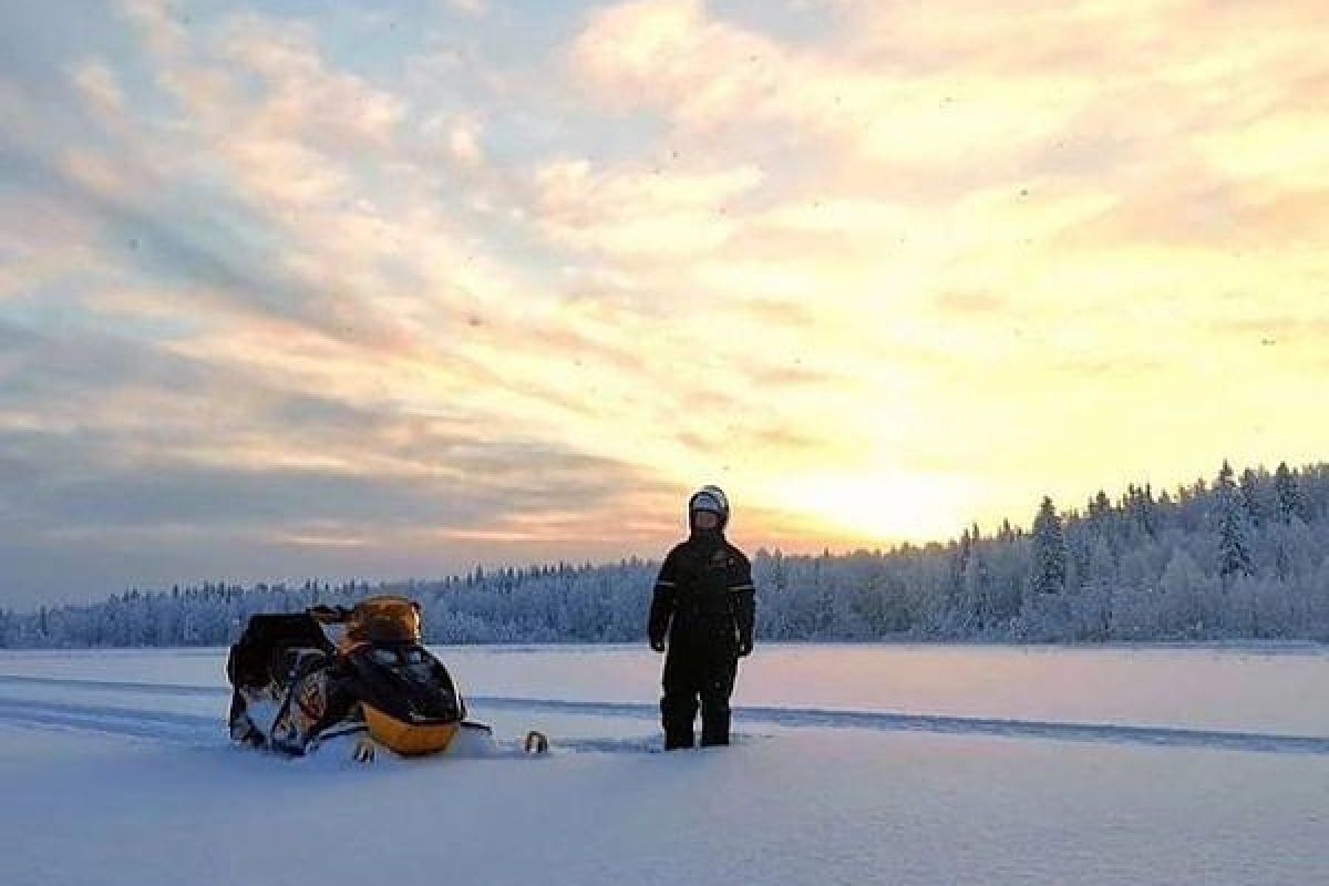 По озерам Карелии на снегоходах (6 часов)