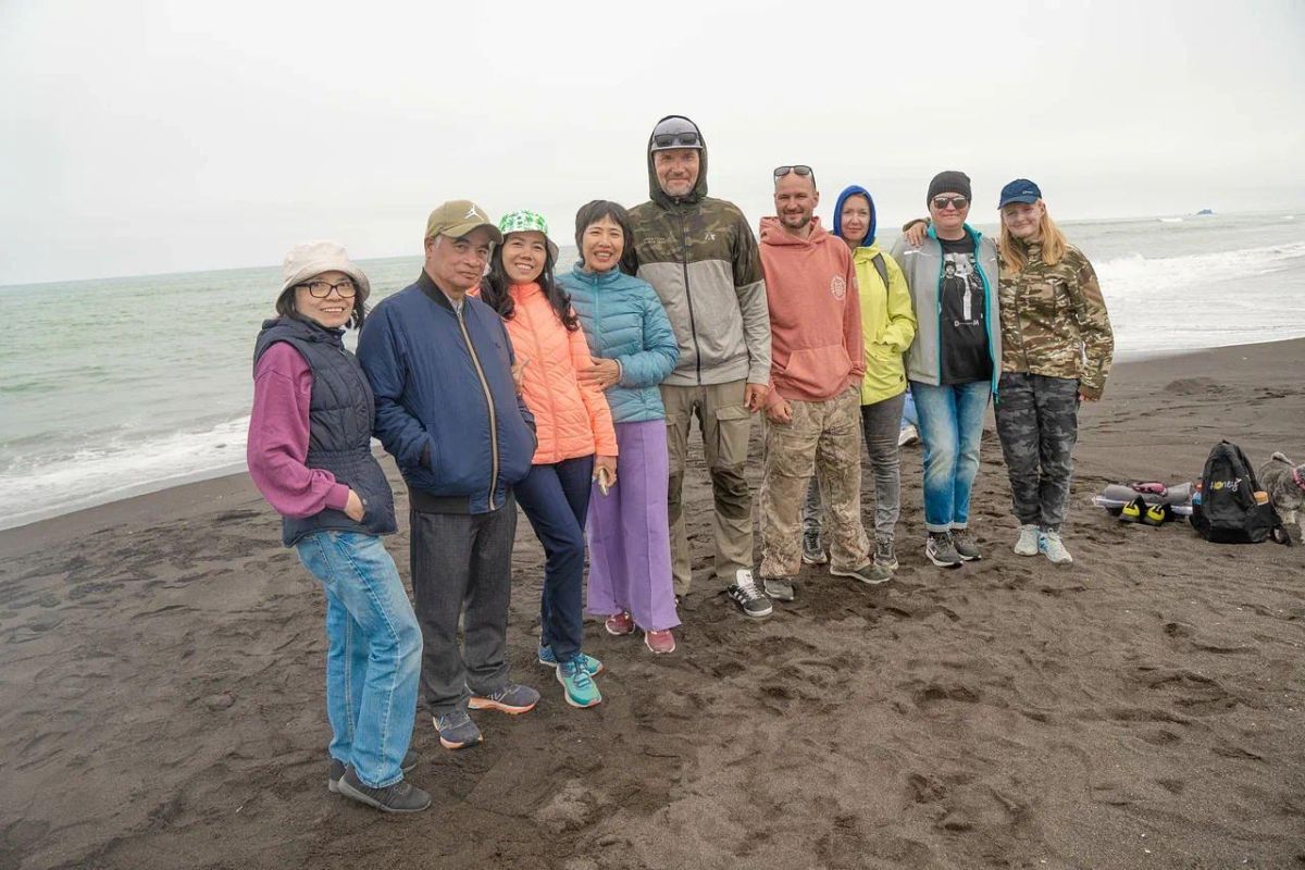 Джип-тур к подножию Авачинского вулкана и к Халактырскому пляжу