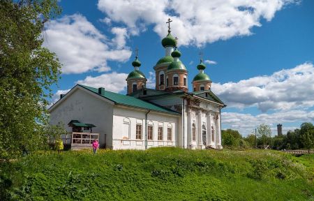 Экскурсия в старинный Олонец (индивидуально)