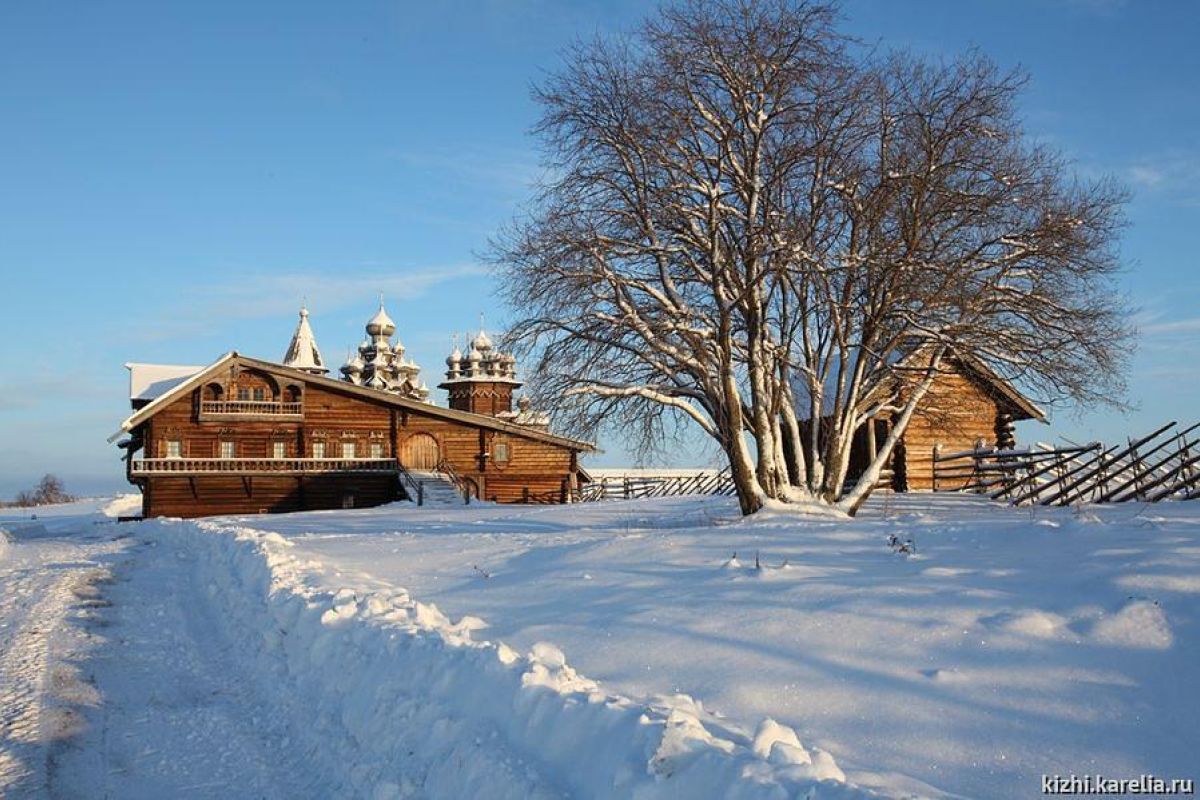 Кижские узоры. Снегоходный тур на Кижи.