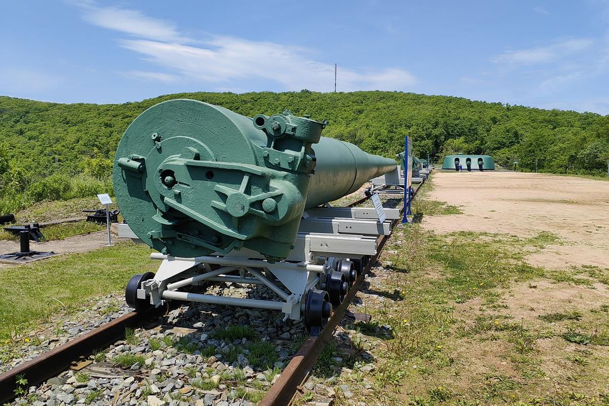 Остров Русский + «Ворошиловская батарея»