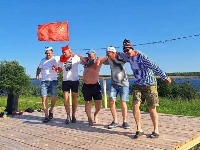 Лагерь для взрослых «Недетишкина жизнь» на острове Кего