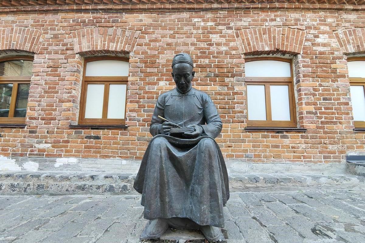 Экскурсия по Миллионке (Владивосток)
