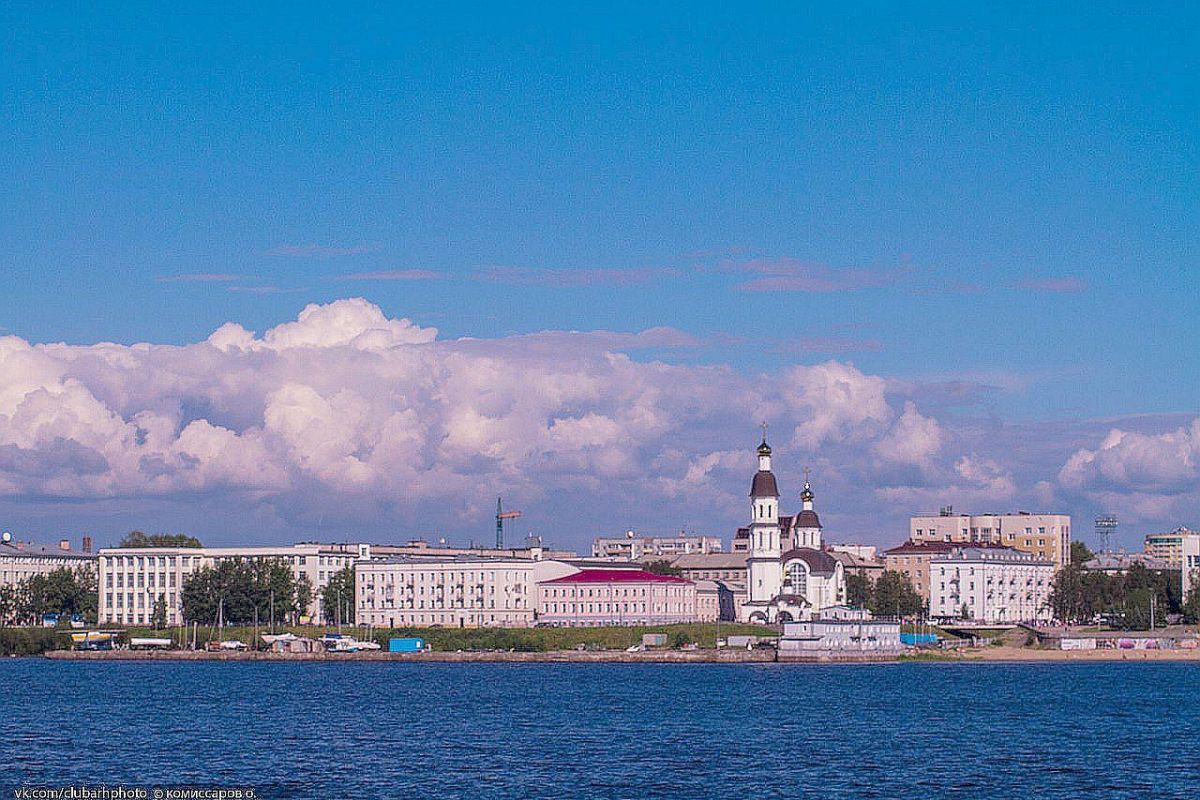 БЕЛЫЕ НОЧИ. ИСТОРИЧЕСКИЙ ПРОМЕНАД